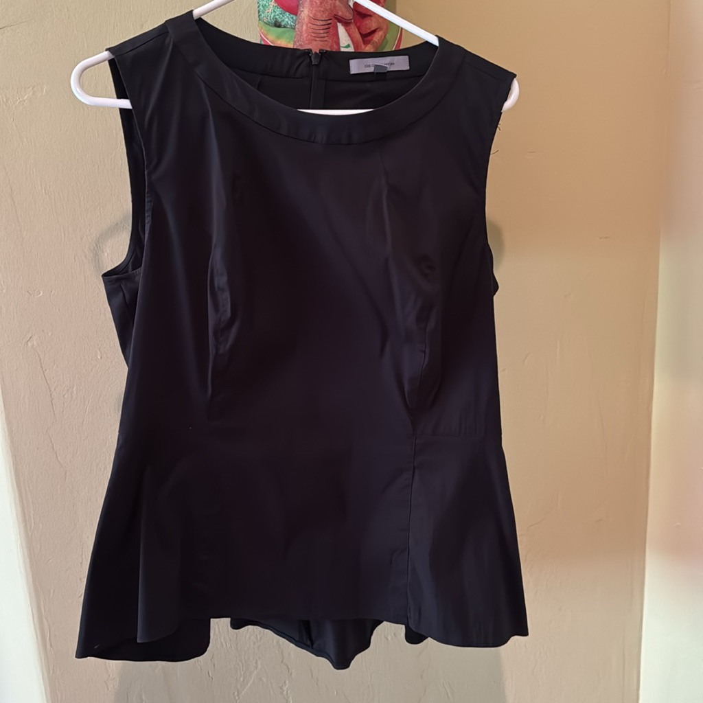 Classique Entier Black Large Sleeveless Cotton/Spandex Top With Peplum Hem